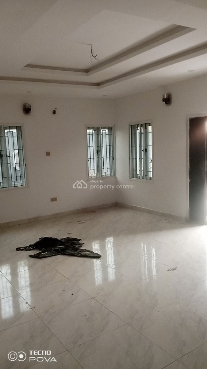 Brand New 3 Bedroom Flat, The Property Located at Valley View Estate Ebute, Ikorodu, Lagos, Flat / Apartment for Rent