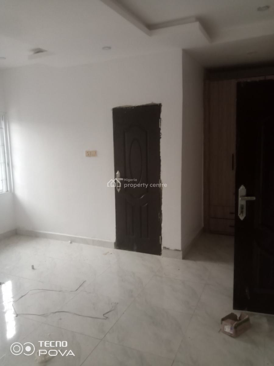 Brand New 3 Bedroom Flat, The Property Located at Valley View Estate Ebute, Ikorodu, Lagos, Flat / Apartment for Rent