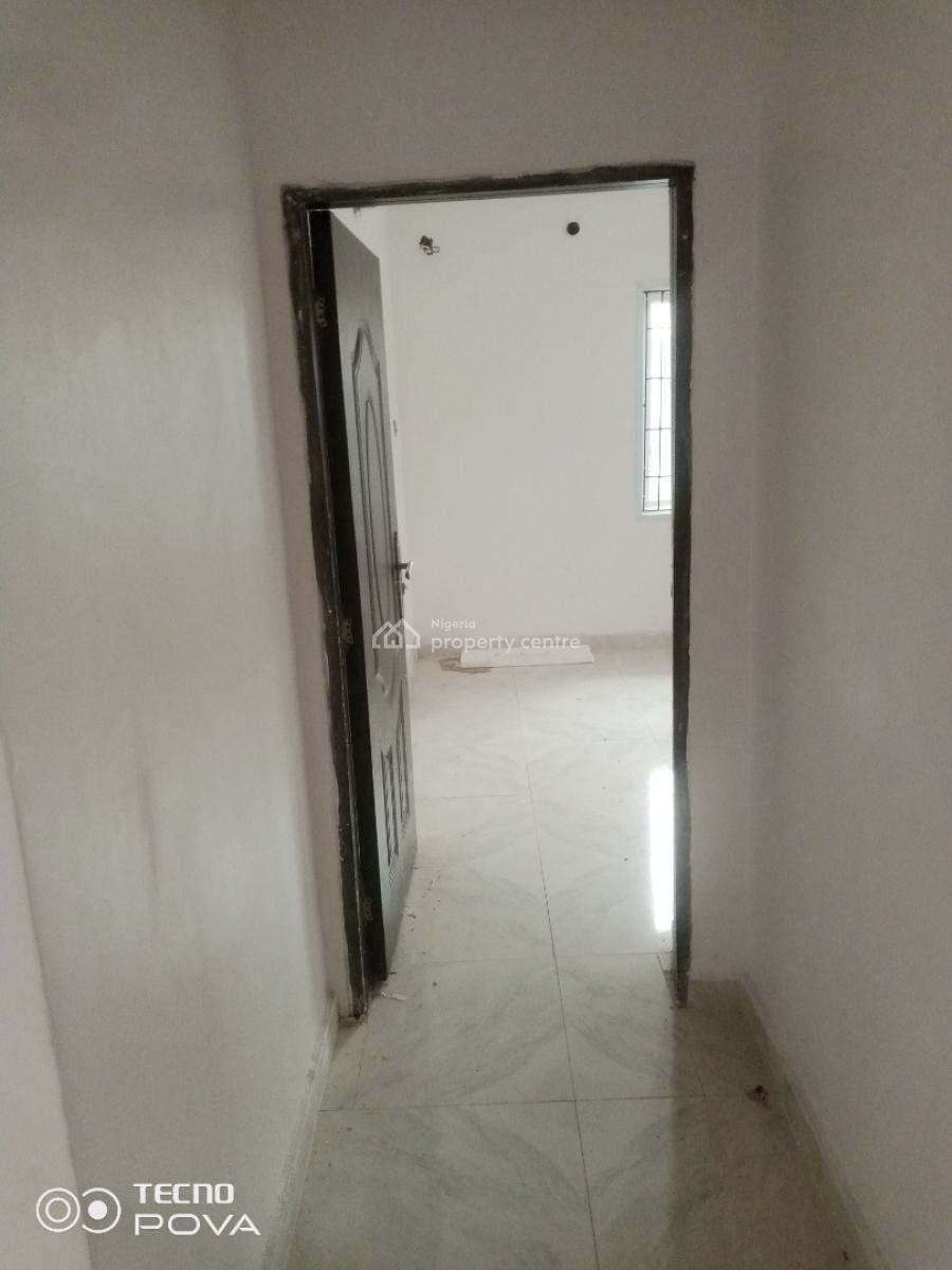 Brand New 3 Bedroom Flat, The Property Located at Valley View Estate Ebute, Ikorodu, Lagos, Flat / Apartment for Rent