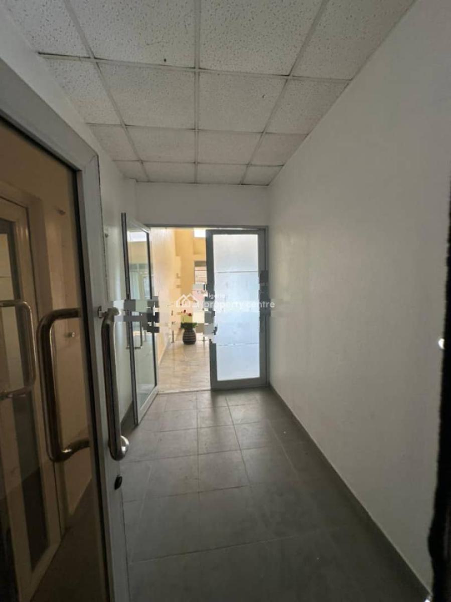 Spacious, Open-plan Layout for Office Space, Victoria Island (vi), Lagos, Office Space for Rent