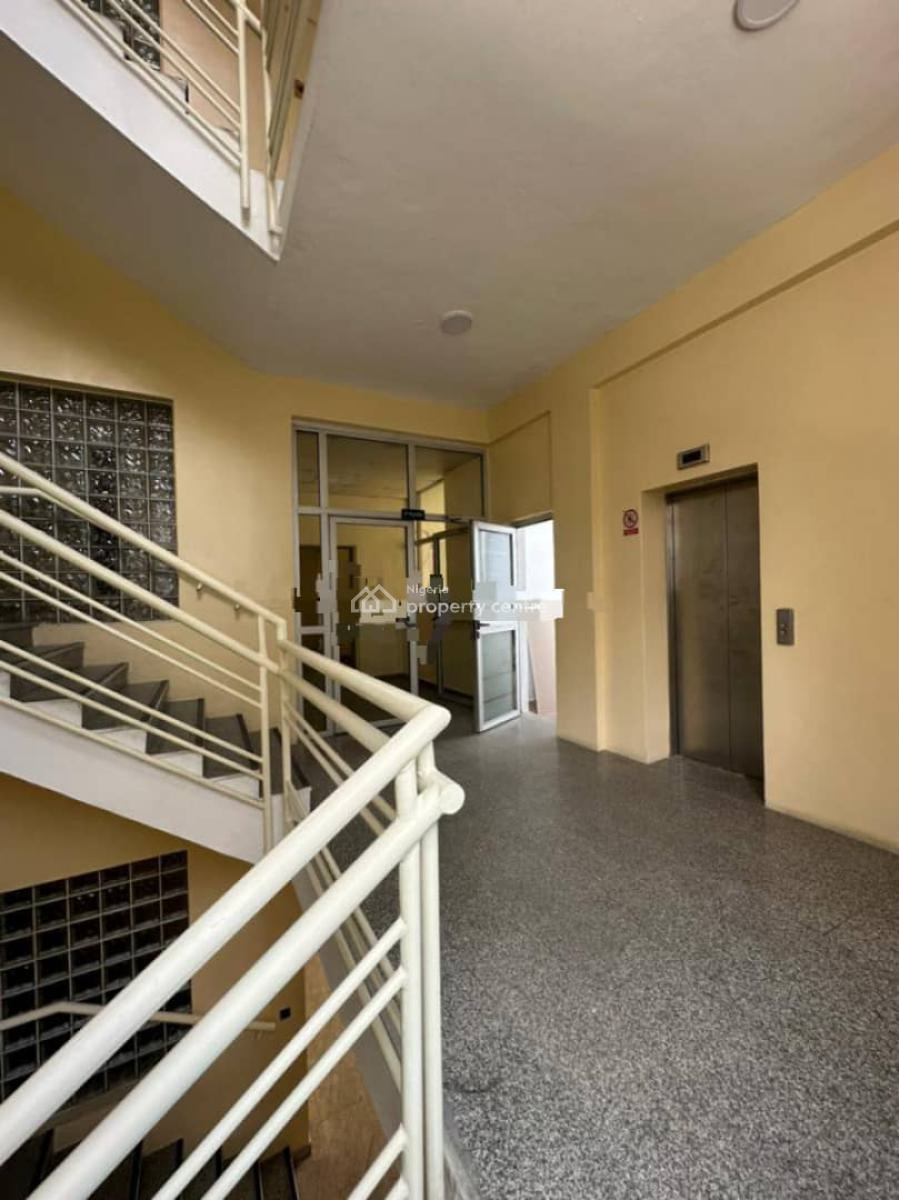 Spacious, Open-plan Layout for Office Space, Victoria Island (vi), Lagos, Office Space for Rent