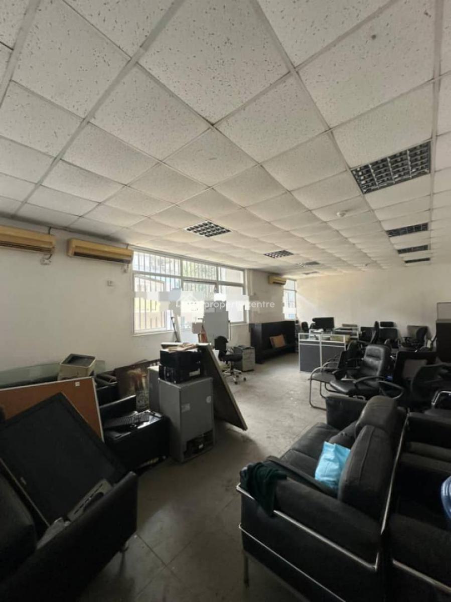 Spacious, Open-plan Layout for Office Space, Victoria Island (vi), Lagos, Office Space for Rent