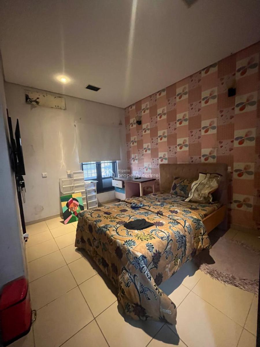 Well Maintained 4 Bedroom Terrace Duplex with Bq, Osapa, Lekki, Lagos, Terraced Duplex for Sale