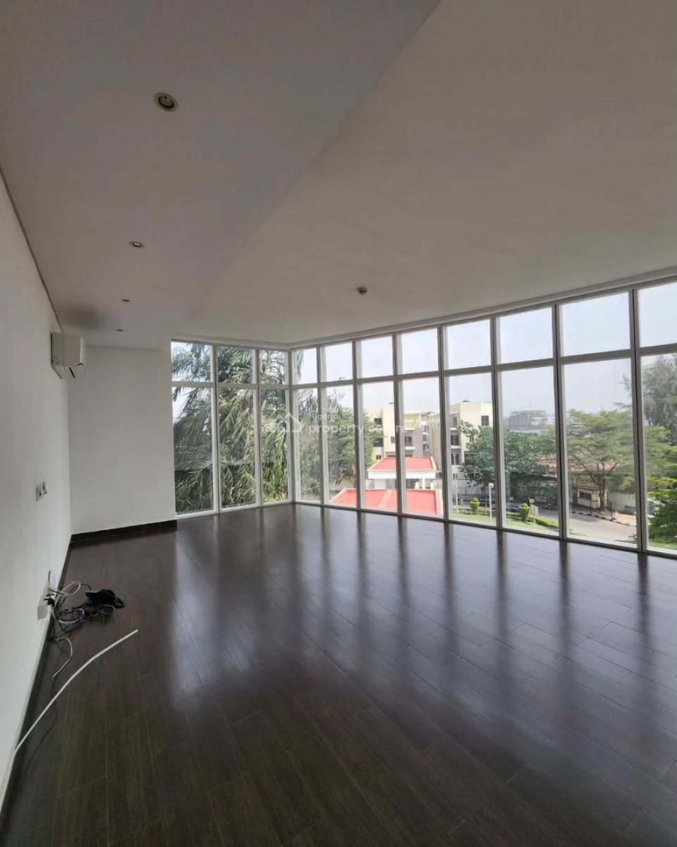 Luxury 3-bedroom Apartment with Bq, Banana Island, Ikoyi, Lagos, Flat / Apartment for Rent