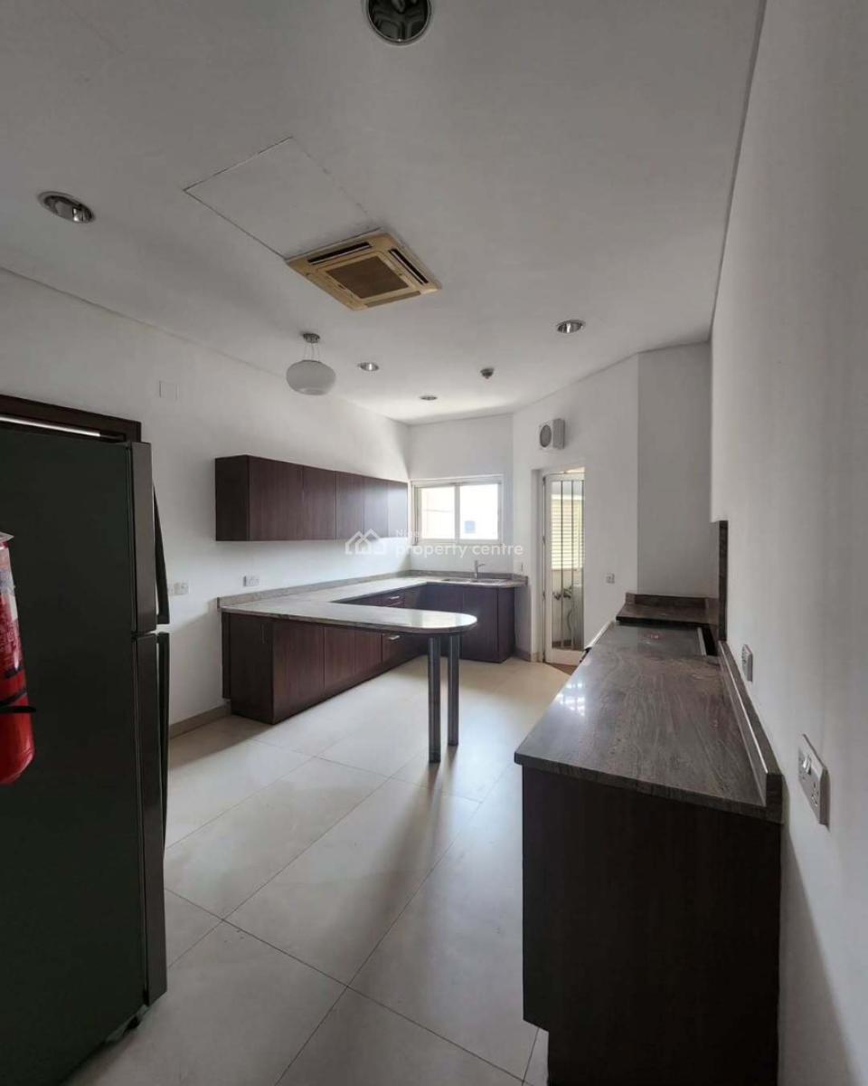 Luxury 3-bedroom Apartment with Bq, Banana Island, Ikoyi, Lagos, Flat / Apartment for Rent