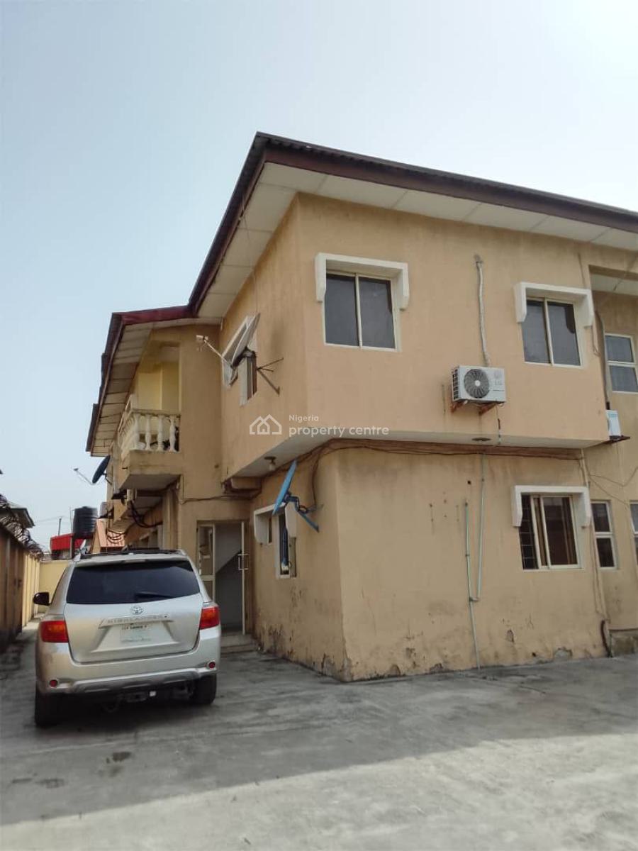 3 Bedroom Apartment, Lekki Phase 1, Lekki, Lagos, Flat / Apartment for Rent