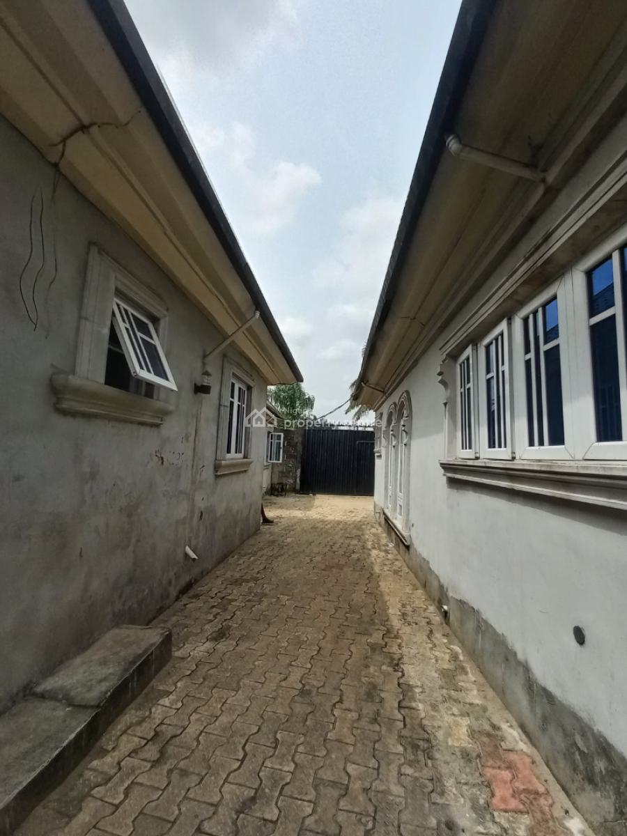 3 Bedroom Detached Bungalow Wt 4 Units of Self-contain Apartments, Chokocho After Iguruta, Port Harcourt, Rivers, Block of Flats for Sale