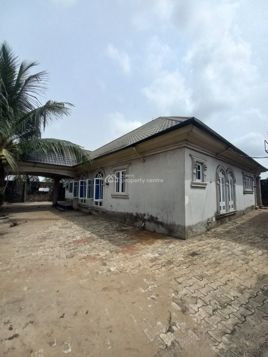 3 Bedroom Detached Bungalow Wt 4 Units of Self-contain Apartments, Chokocho After Iguruta, Port Harcourt, Rivers, Block of Flats for Sale