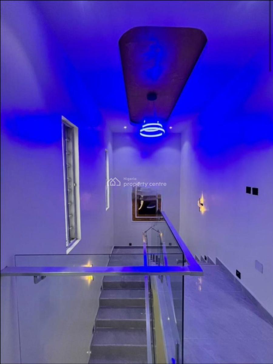 5-bedroom Fully Detached House + Bq, Osapa, Lekki, Lagos, Detached Duplex for Sale