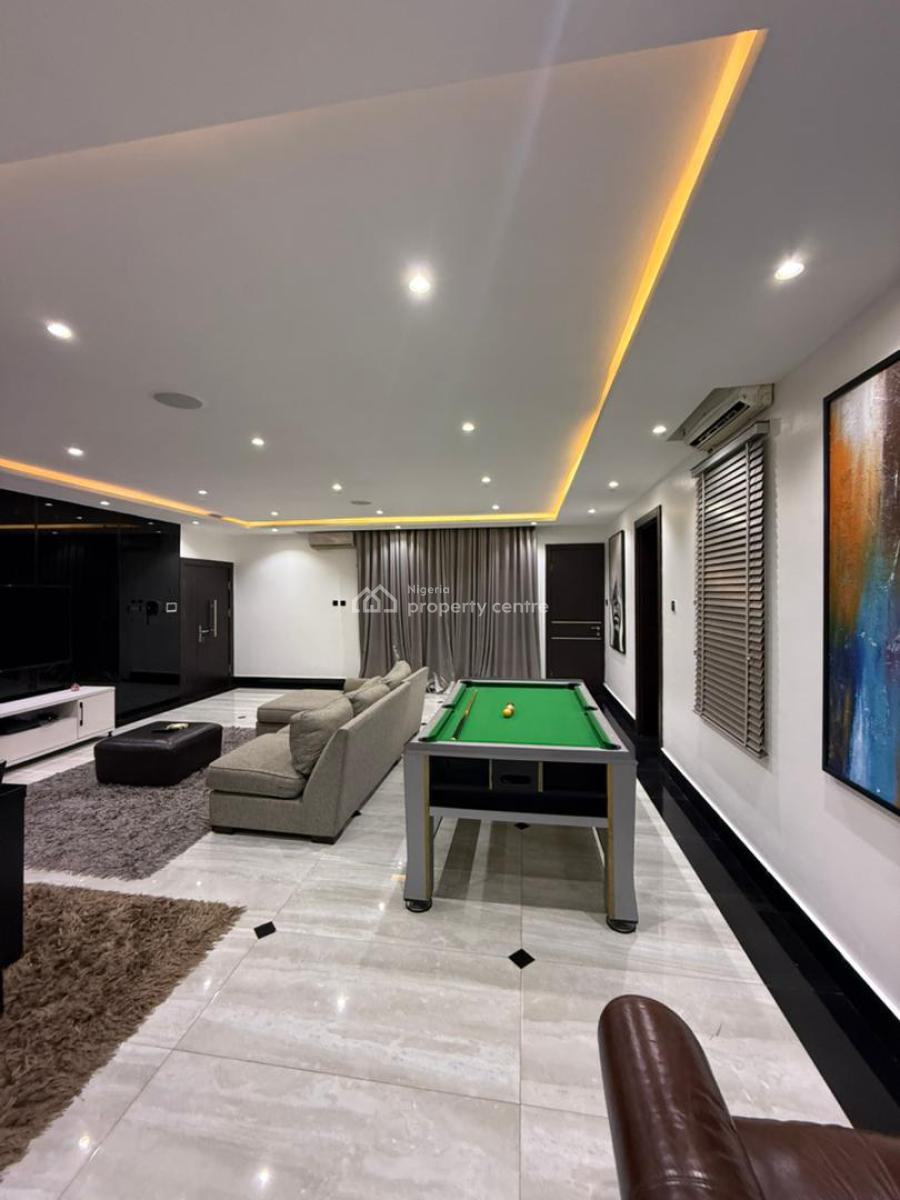 Luxury 3bedroom Flat with Bq, The Property Located Within Lekki Phase 1, Lekki, Lagos, Flat / Apartment for Rent