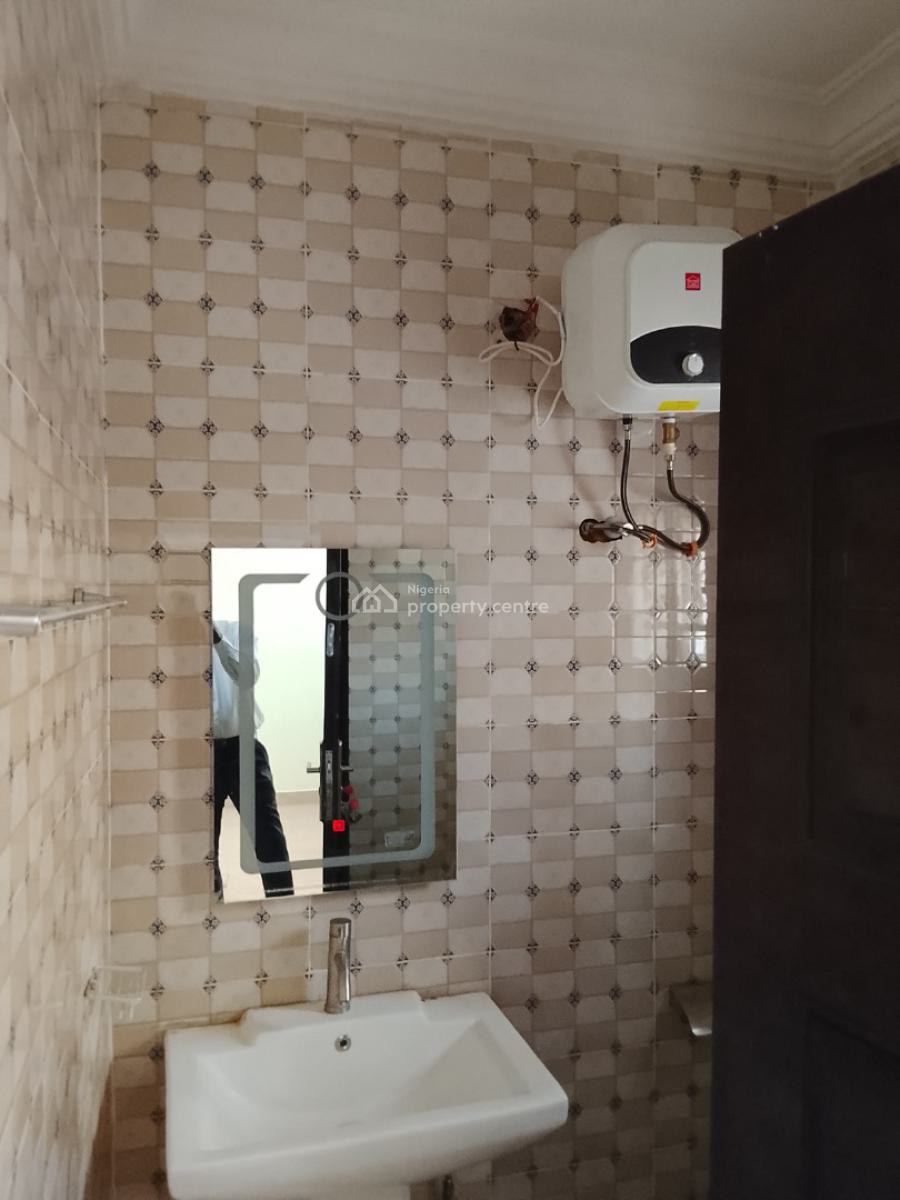 Serviced 2 Bedroom Flat, Naf Valley Estate Asokoro, Asokoro District, Abuja, Flat / Apartment for Rent