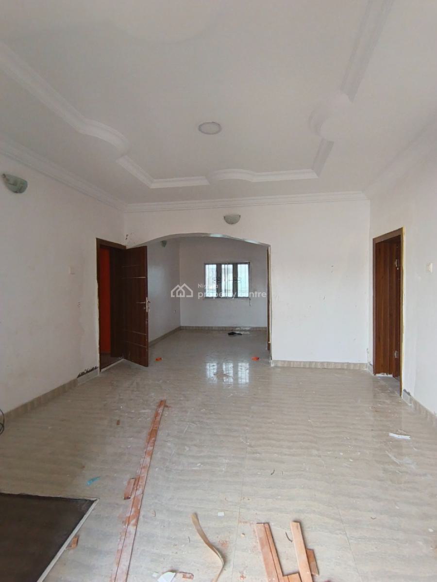 a 3 Bedroom Flat, By Newroad, Opposite Chevron, Lekki, Lagos, Flat / Apartment for Rent