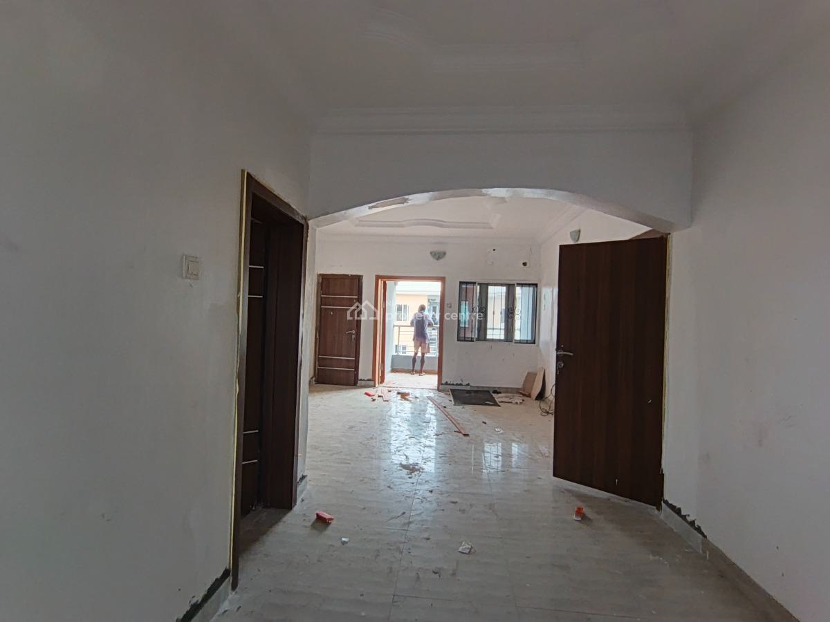 a 3 Bedroom Flat, By Newroad, Opposite Chevron, Lekki, Lagos, Flat / Apartment for Rent