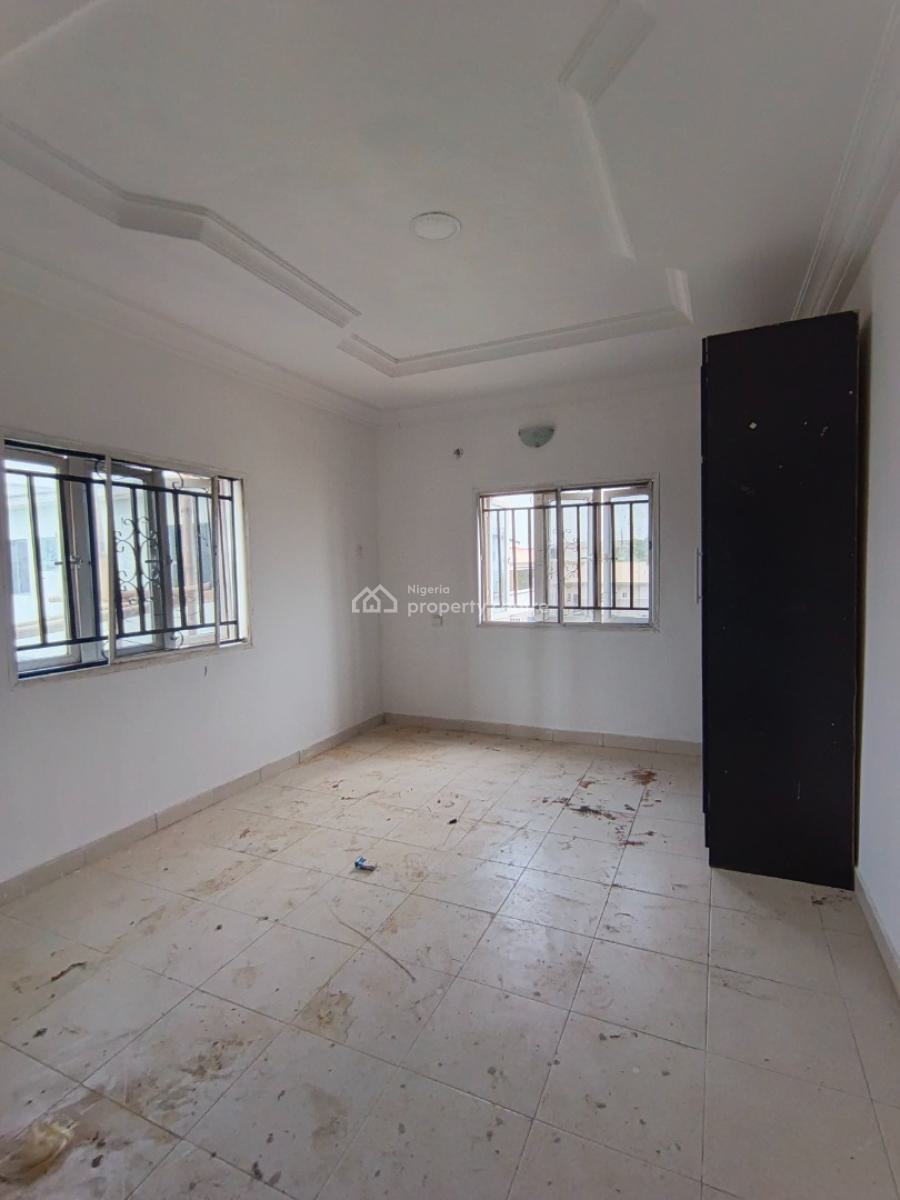 a 3 Bedroom Flat, By Newroad, Opposite Chevron, Lekki, Lagos, Flat / Apartment for Rent