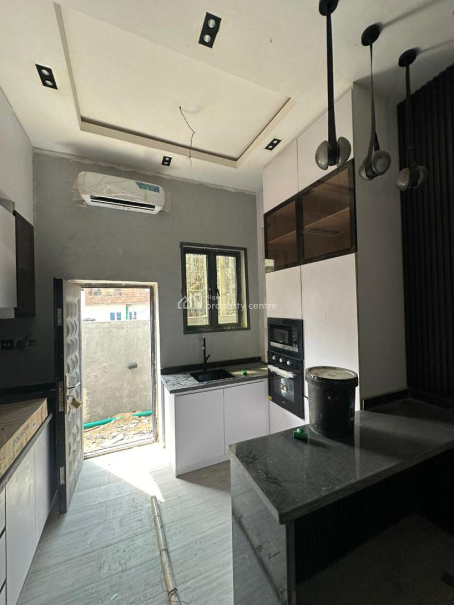 4-bedroom Terrace in Ikate, Ikate, Lekki, Lagos, Flat / Apartment for Sale