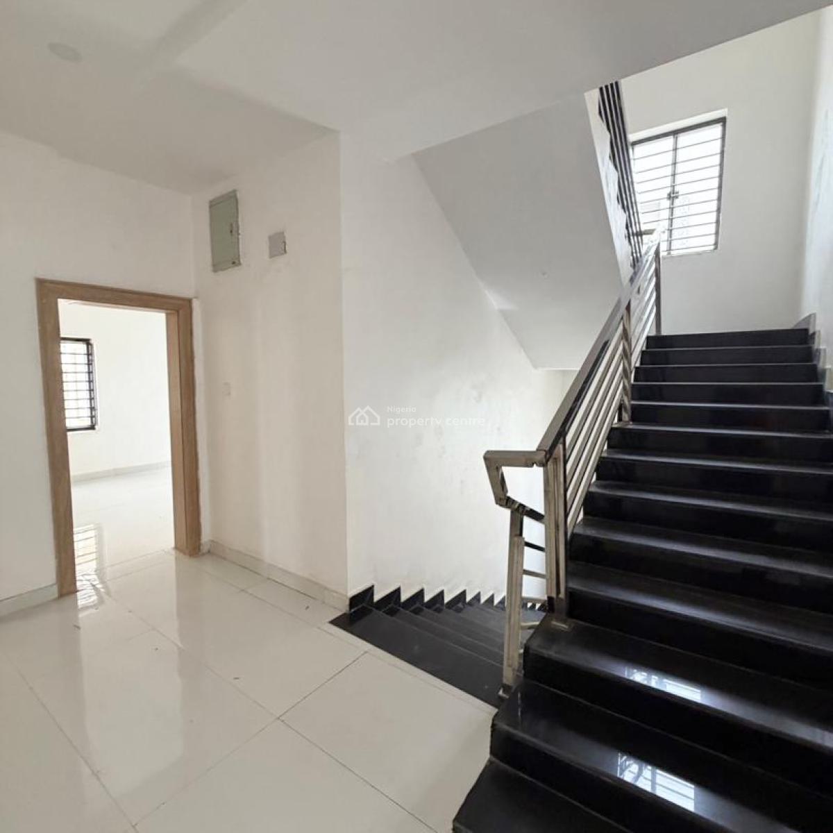 5bedrooms Fully Detached Duplex Located in a Serene and Secured Estate, Gwarinpa, Abuja, Detached Duplex for Sale