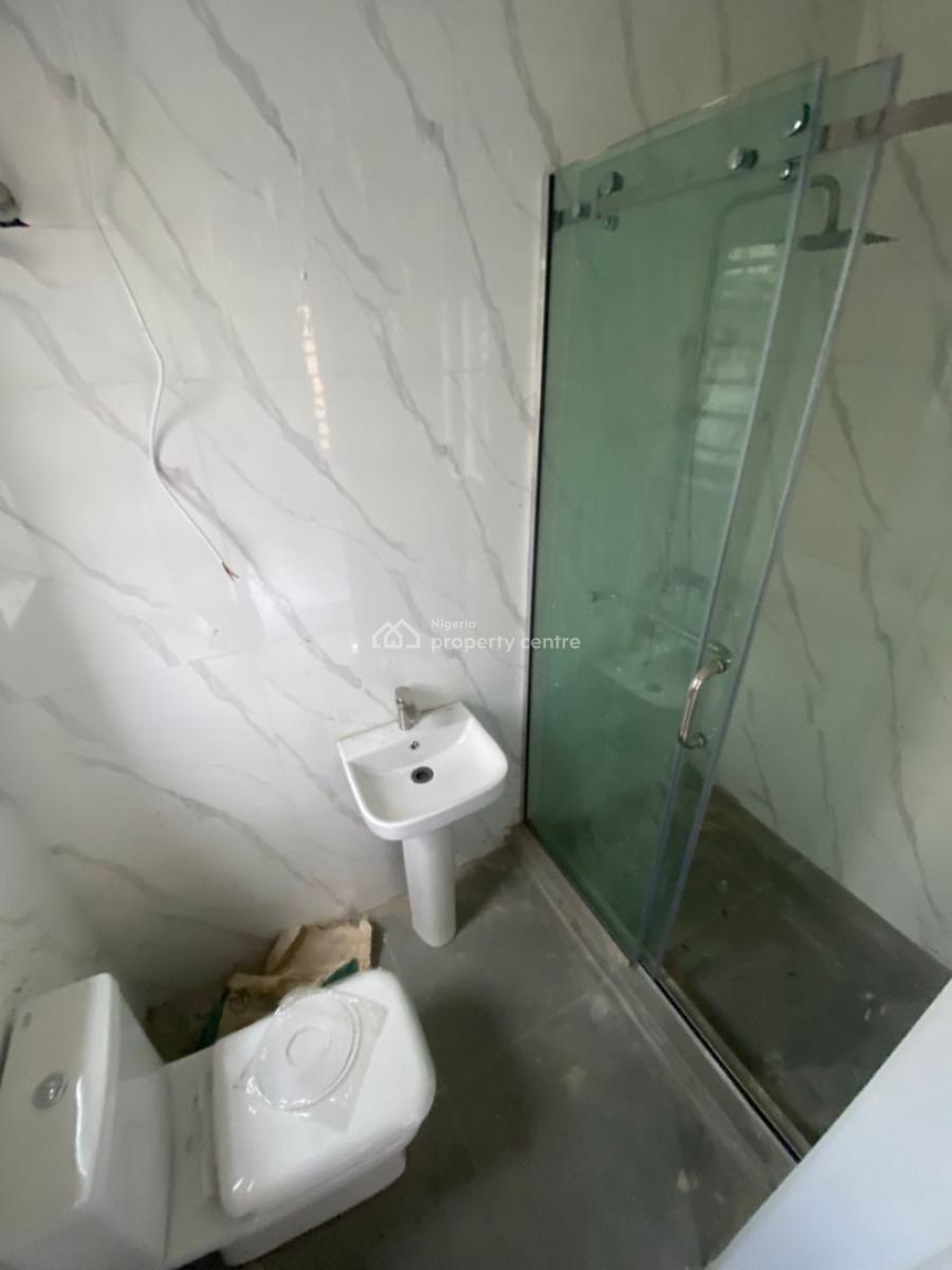 4 Bedroom Fully Detached with Bq, Olowora, Magodo, Lagos, Detached Duplex for Sale