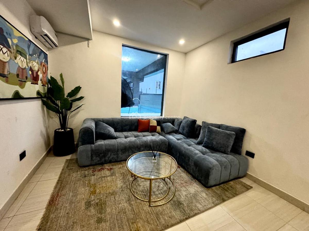 a Brand-new, Ultra-luxurious 2 Bedroom, Lekki, Lagos, Flat / Apartment Short Let