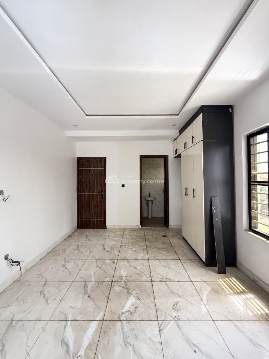 Units of 2 Bedroom Appointment, Ologolo, Lekki, Lagos, Flat / Apartment for Sale