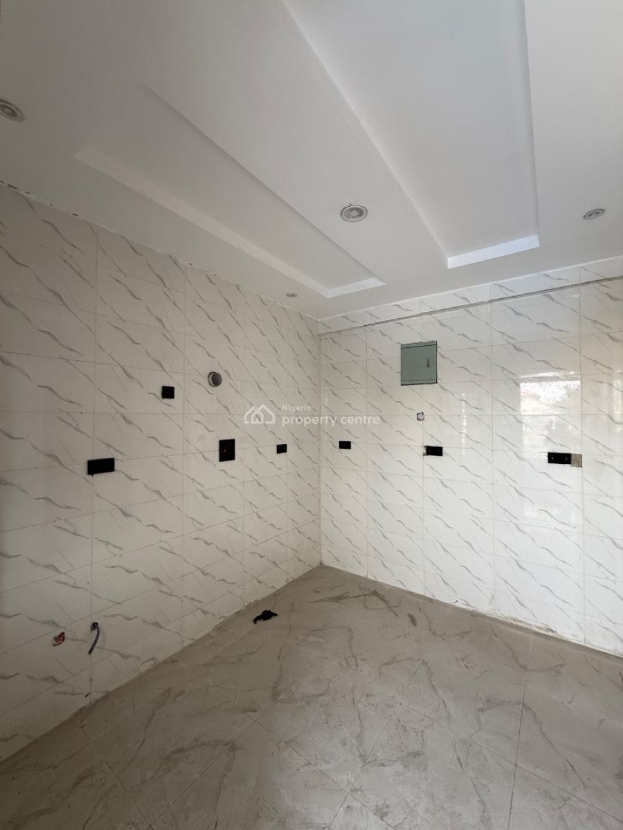 Units of 2 Bedroom Appointment, Ologolo, Lekki, Lagos, Flat / Apartment for Sale