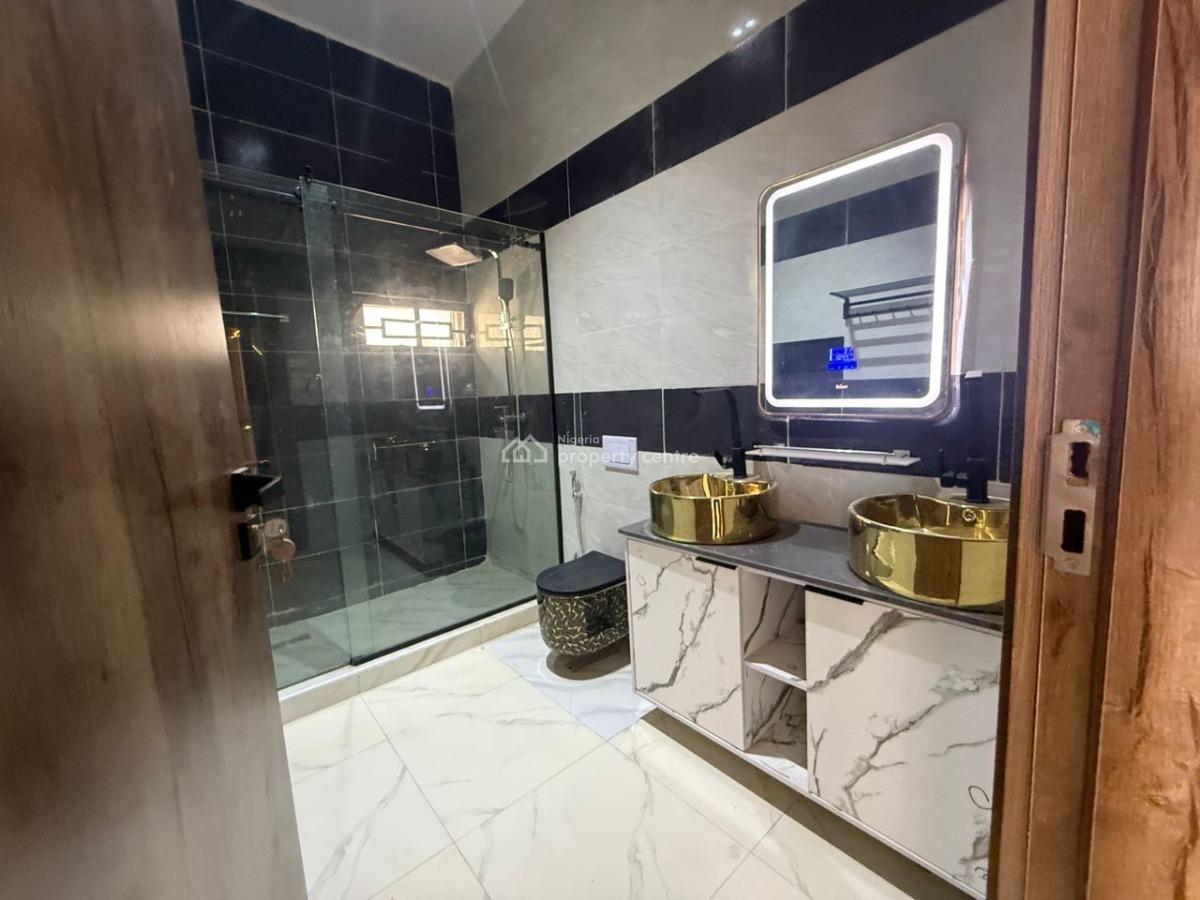 Newt Built and Luxurious 5bedroom Duplex, Asokoro District, Abuja, Detached Duplex for Sale