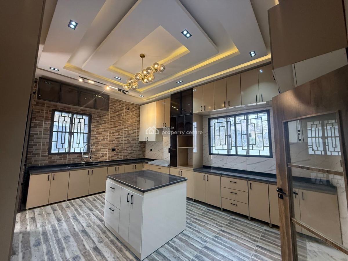 Newt Built and Luxurious 5bedroom Duplex, Asokoro District, Abuja, Detached Duplex for Sale