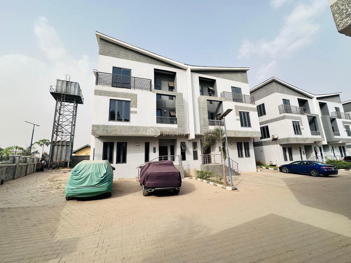 4 Bedroom Semi-detached Duplex with Bq, Kado, Abuja, Semi-detached Duplex for Sale