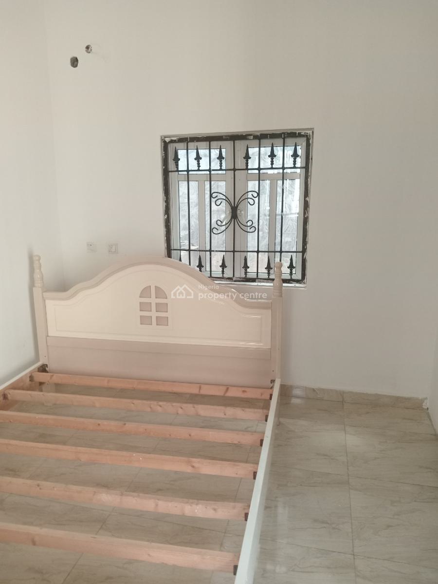 a Very Good 1-room Self Contained., Guzape District, Abuja, Self Contain (single Rooms) for Rent