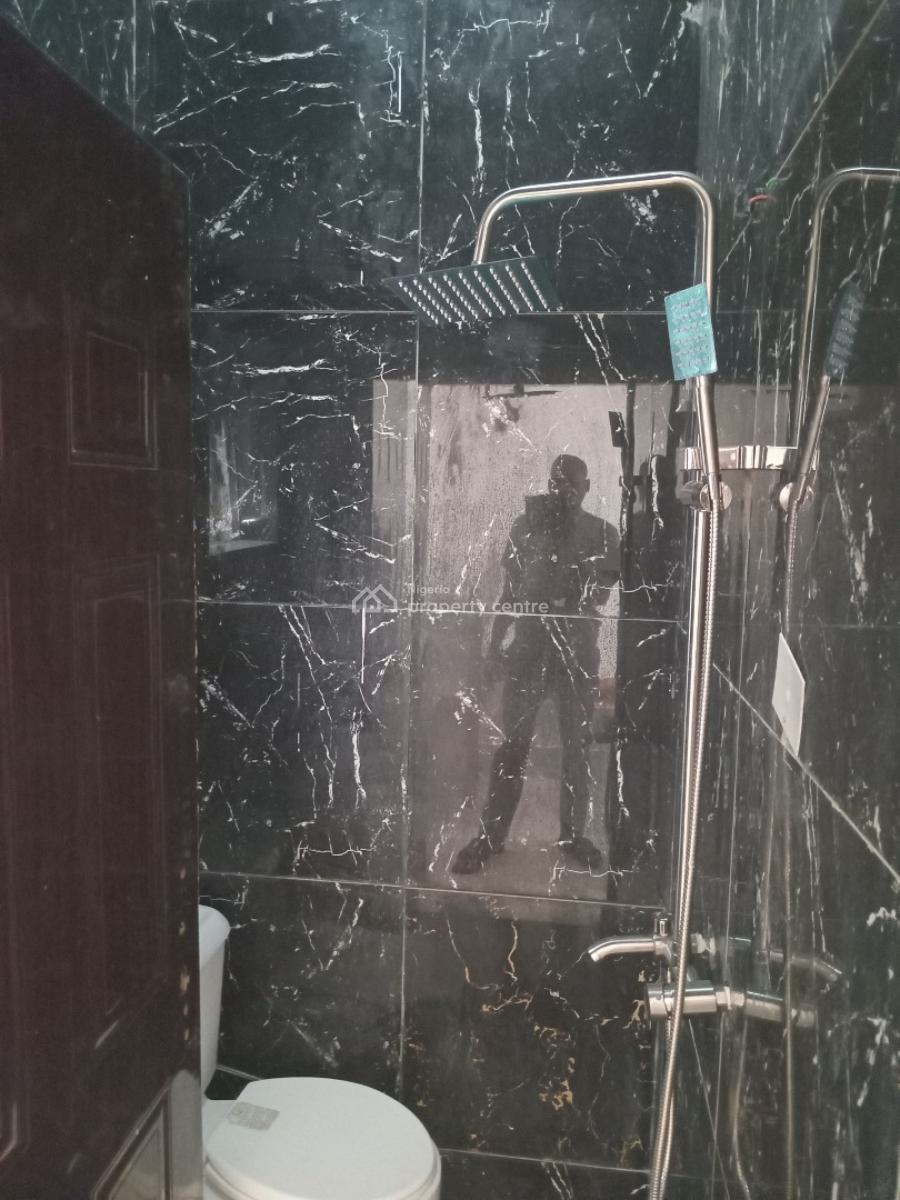 a Very Good 1-room Self Contained., Guzape District, Abuja, Self Contain (single Rooms) for Rent