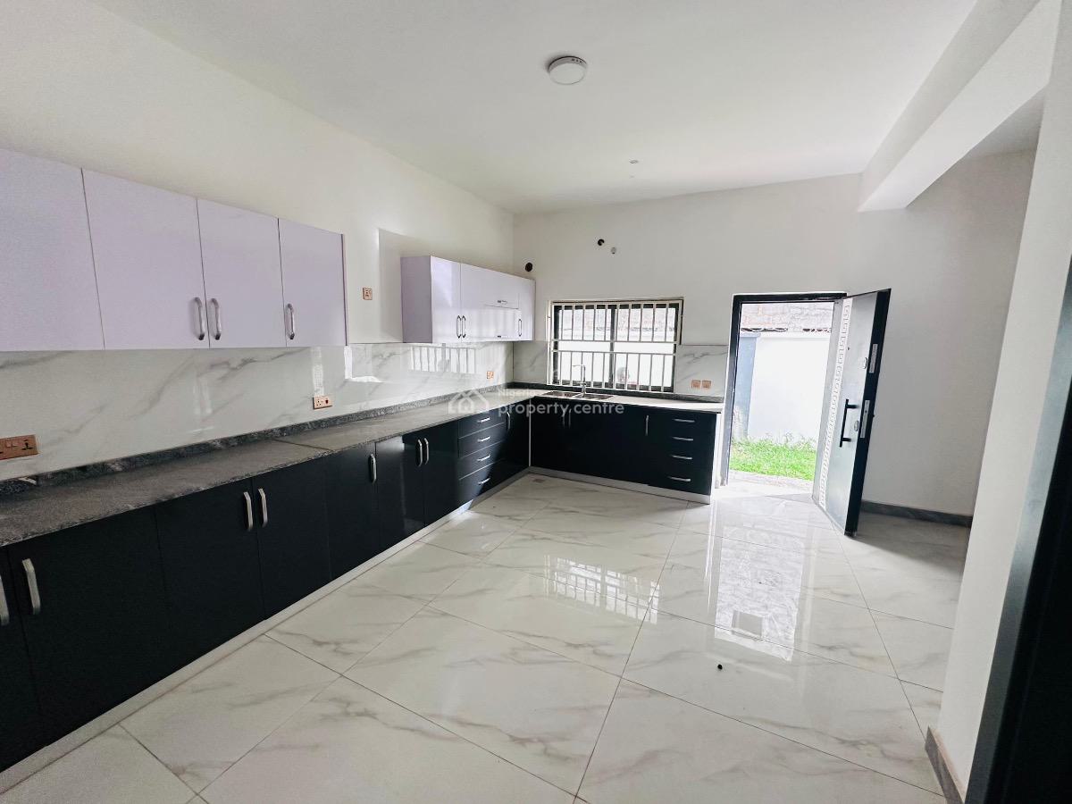 5 Bedroom Terrace Duplex with Bq, Jahi, Abuja, Terraced Duplex for Sale