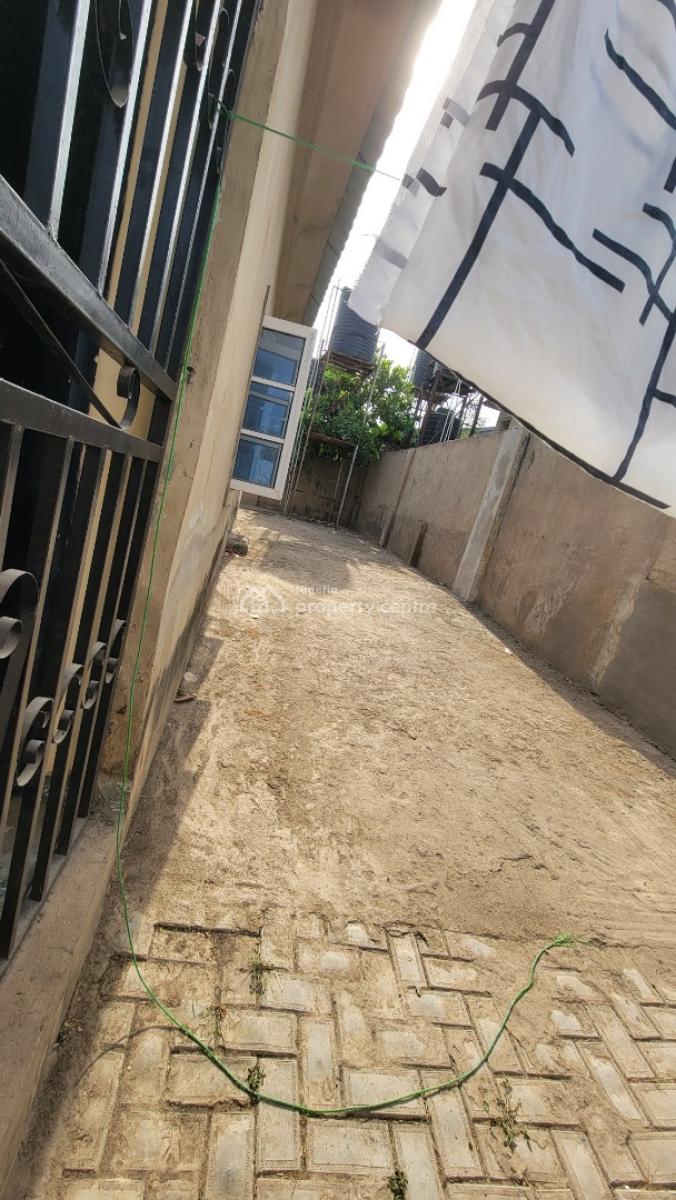 Standard 3 Bedroom with a Room Bq/ Ensuite 2 Bedroom with 1 Bedroom Bq, Redeemer Estate, Off Pyakasa Road, Lugbe District, Abuja, Detached Bungalow for Sale