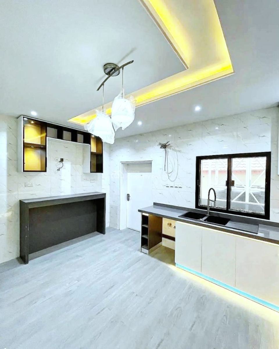 Luxury 4 Bedroom Terrace Duplex, Lekki Phase 1, Lekki, Lagos, Terraced Duplex for Rent