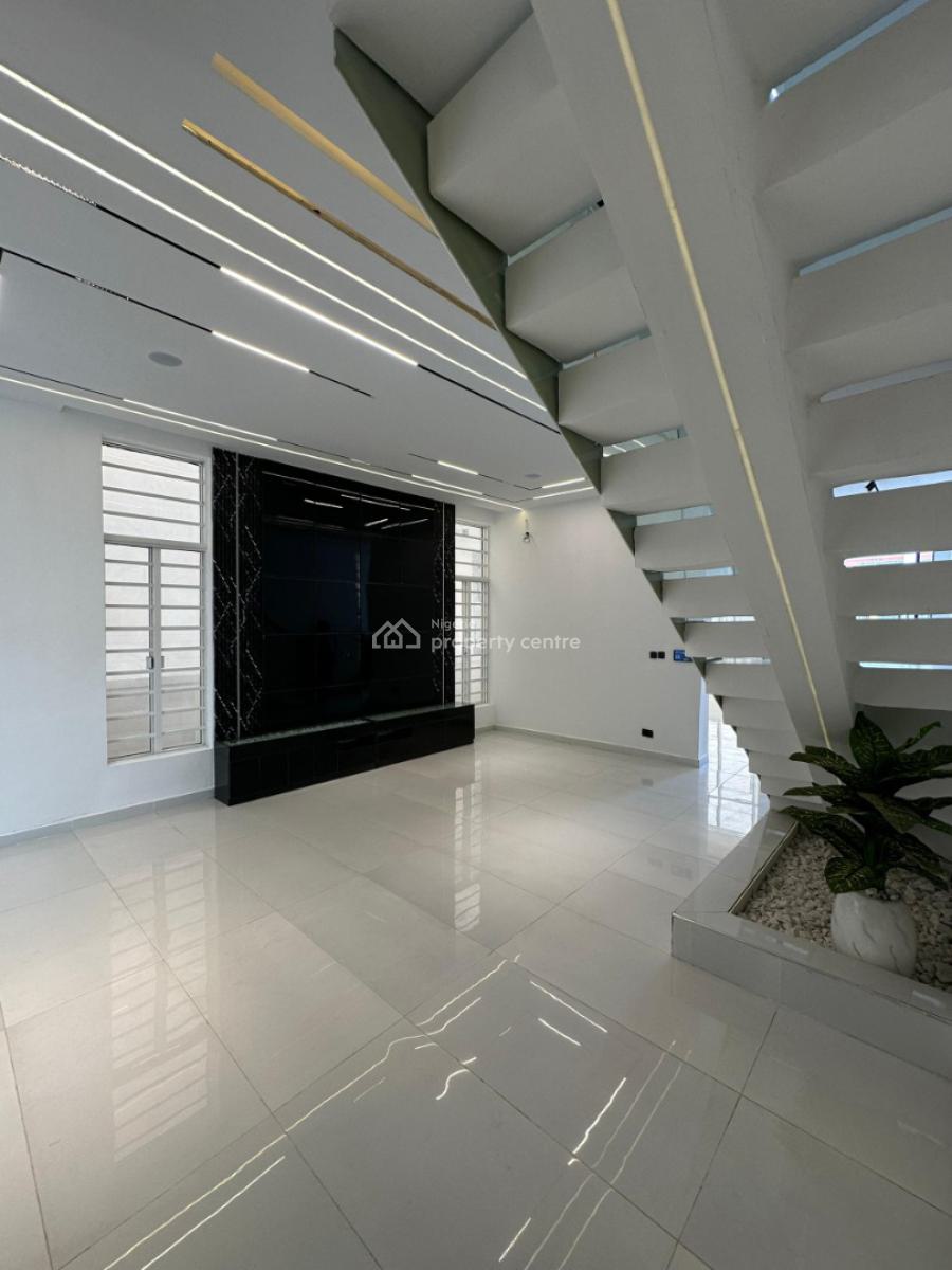 Massively Built 5bedroom Fully Detached House with One Room Bq, Ologolo,  Lekki, Lagos., Lekki, Lagos, Detached Duplex for Sale