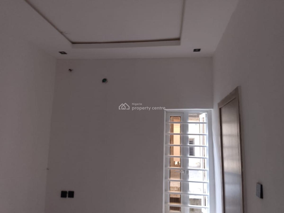 Luxury 3 Bedroom Duplex Brand New, Back of Blanco Supermarket Sangotedo, Ajah, Lagos, Flat / Apartment for Rent