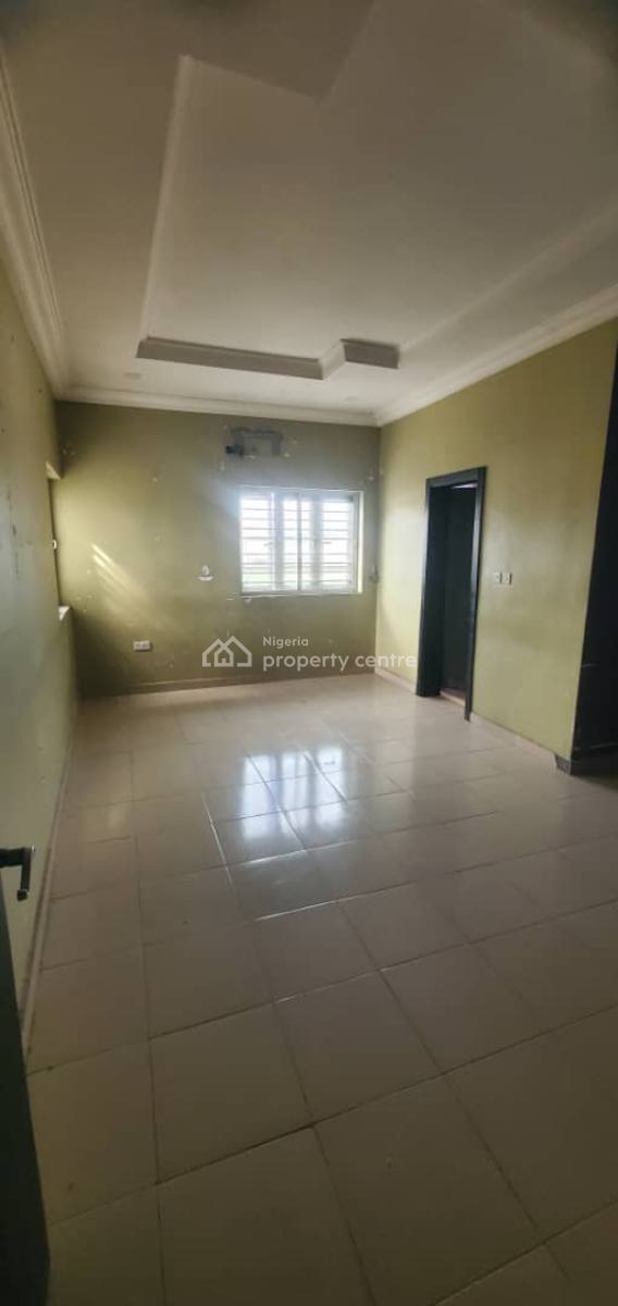 Well Maintained 3 Bedrooms Flat, Gra, Opic, Isheri North, Lagos, Flat / Apartment for Rent