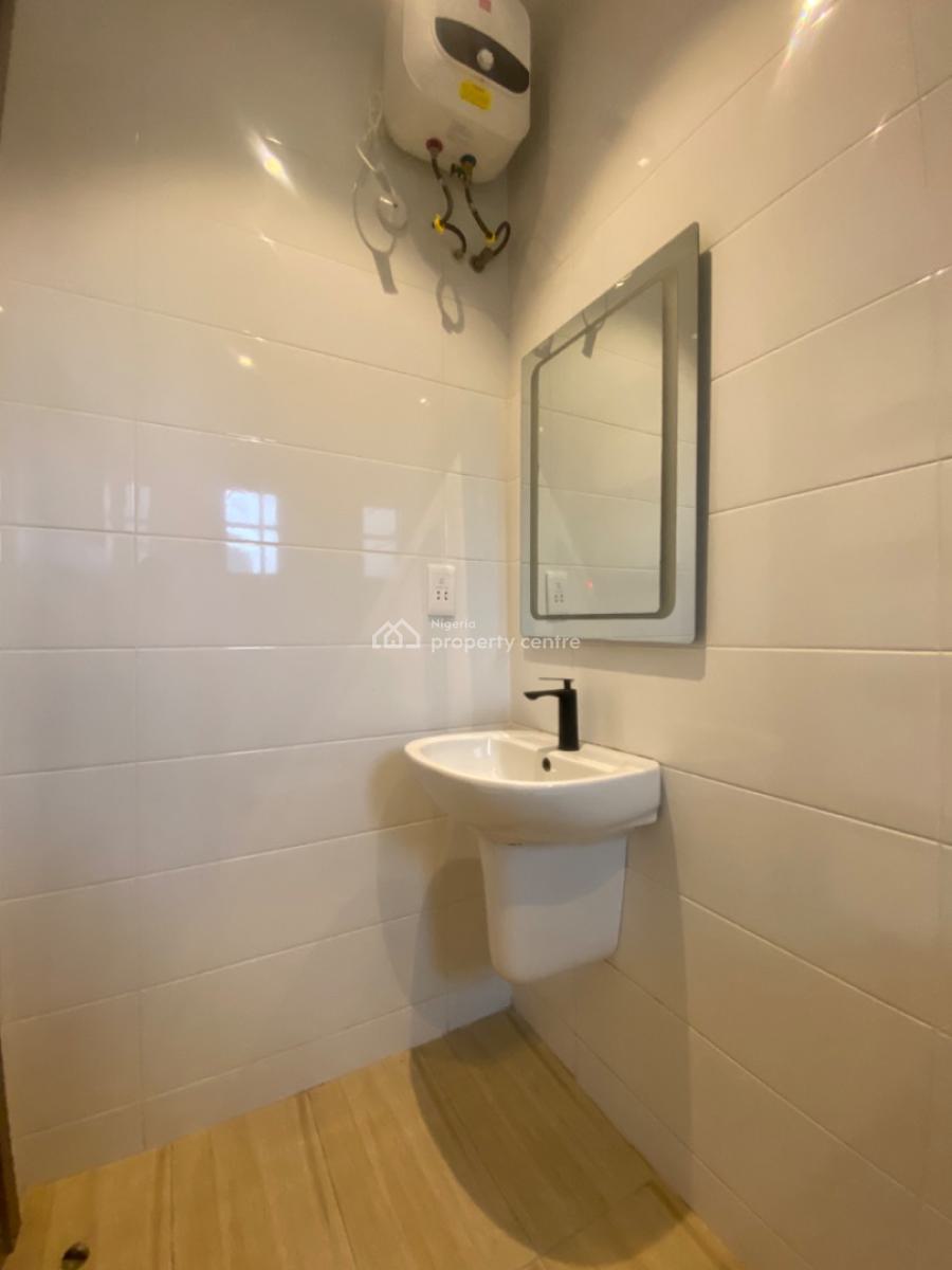 Newly Built 2 Bedroom Apartment with Bq, Gym, Big Rooms, Ikate, Lekki, Lagos, Block of Flats for Sale