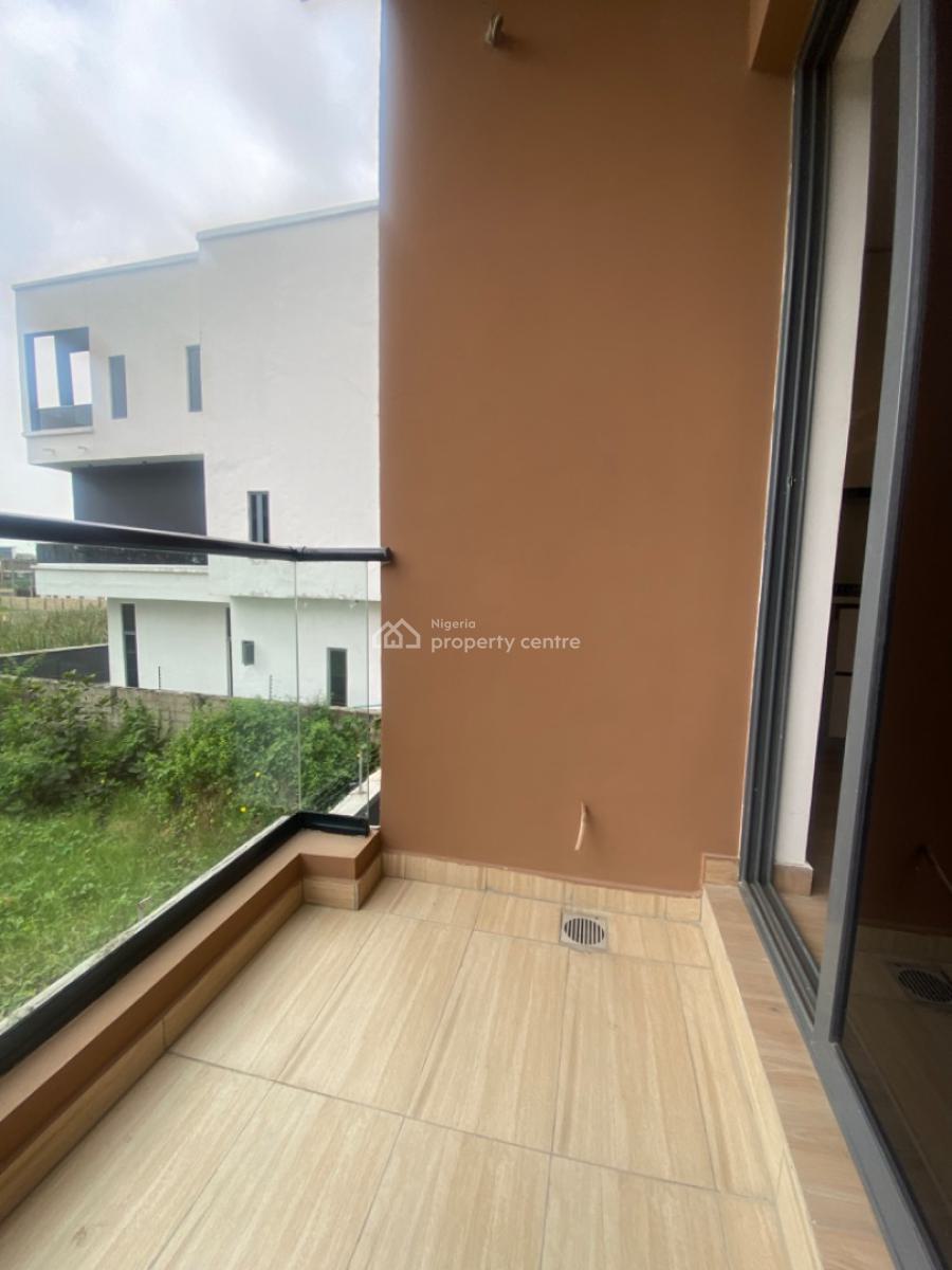 Newly Built 2 Bedroom Apartment with Bq, Gym, Big Rooms, Ikate, Lekki, Lagos, Block of Flats for Sale