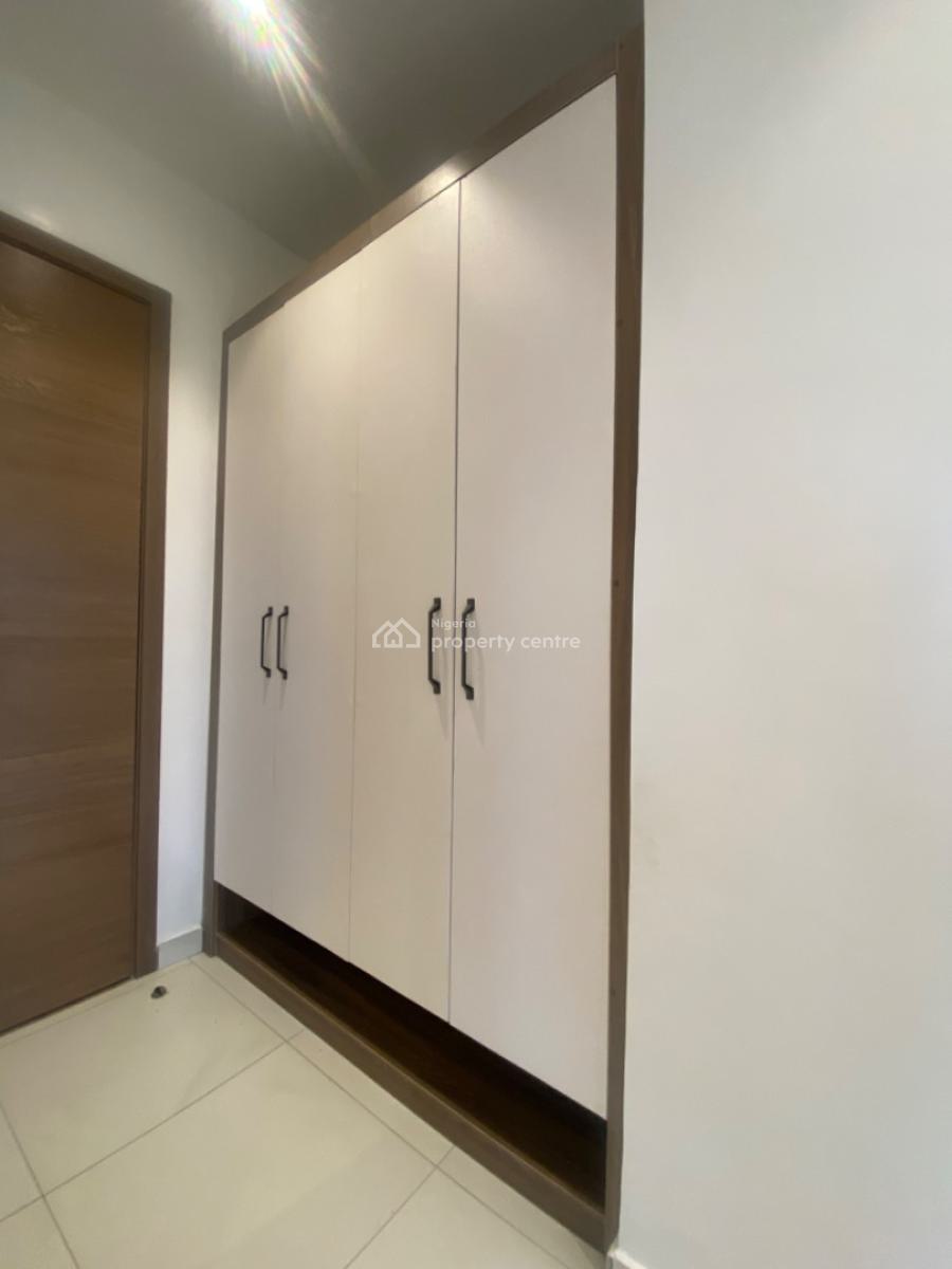 Newly Built 2 Bedroom Apartment with Bq, Gym, Big Rooms, Ikate, Lekki, Lagos, Block of Flats for Sale