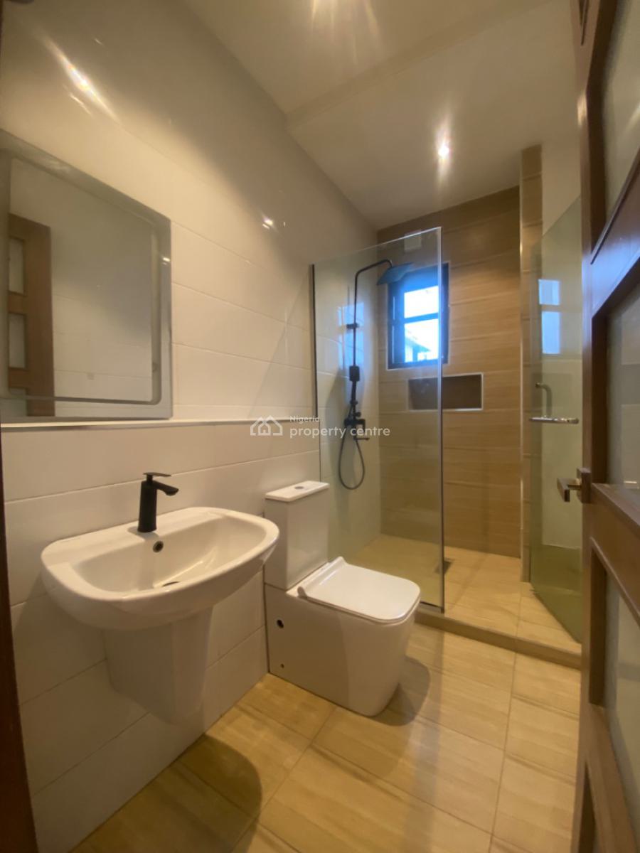 Newly Built 2 Bedroom Apartment with Bq, Gym, Big Rooms, Ikate, Lekki, Lagos, Block of Flats for Sale