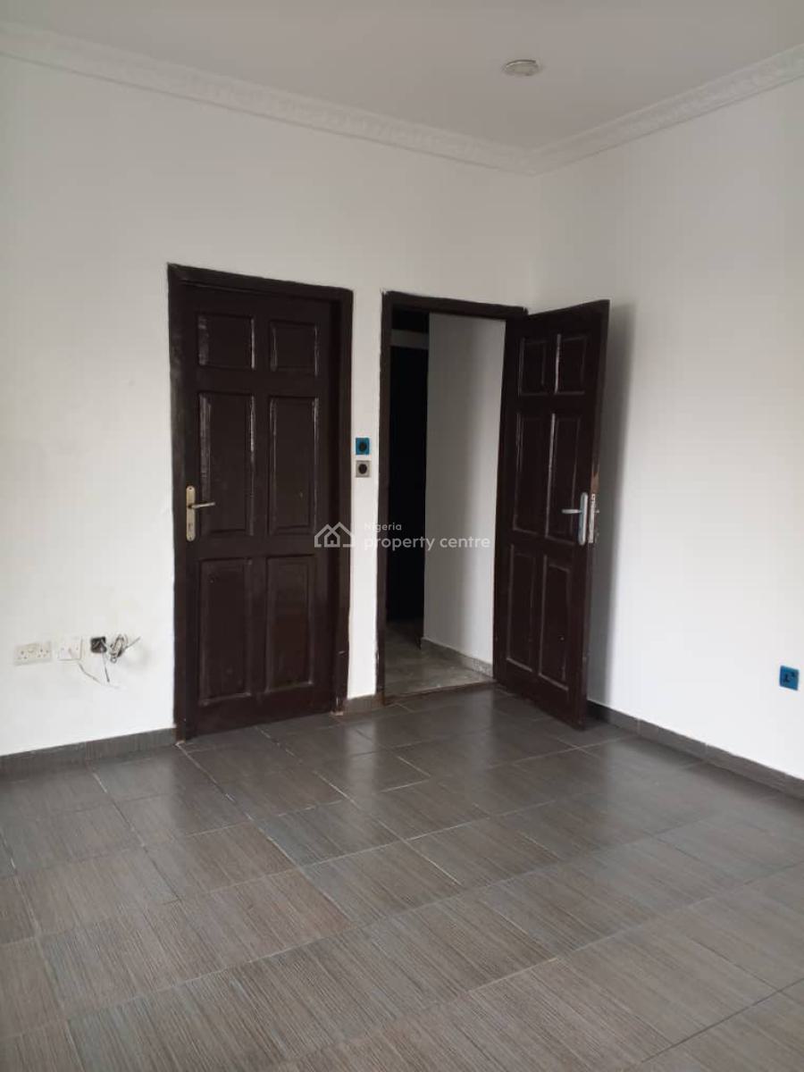Luxury 2 Bedroom Service Apartment, Lekki Phase 1, Lekki, Lagos, Flat / Apartment for Sale