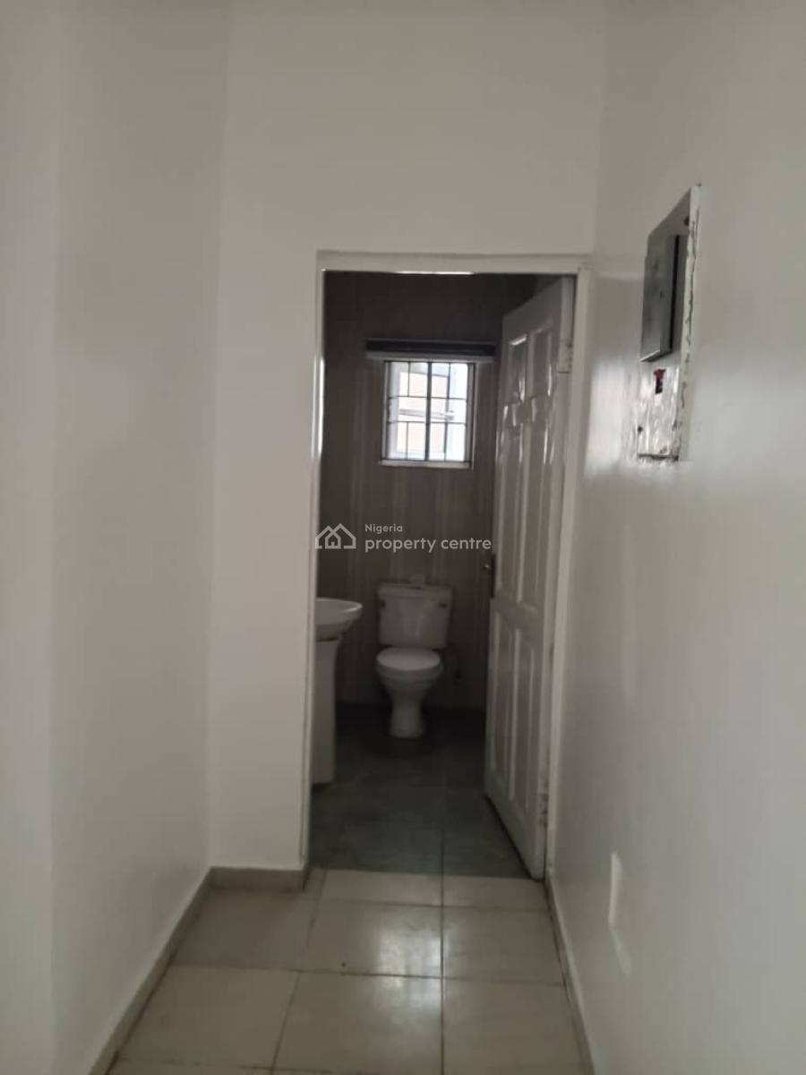 Luxury 2 Bedroom Service Apartment, Lekki Phase 1, Lekki, Lagos, Flat / Apartment for Sale