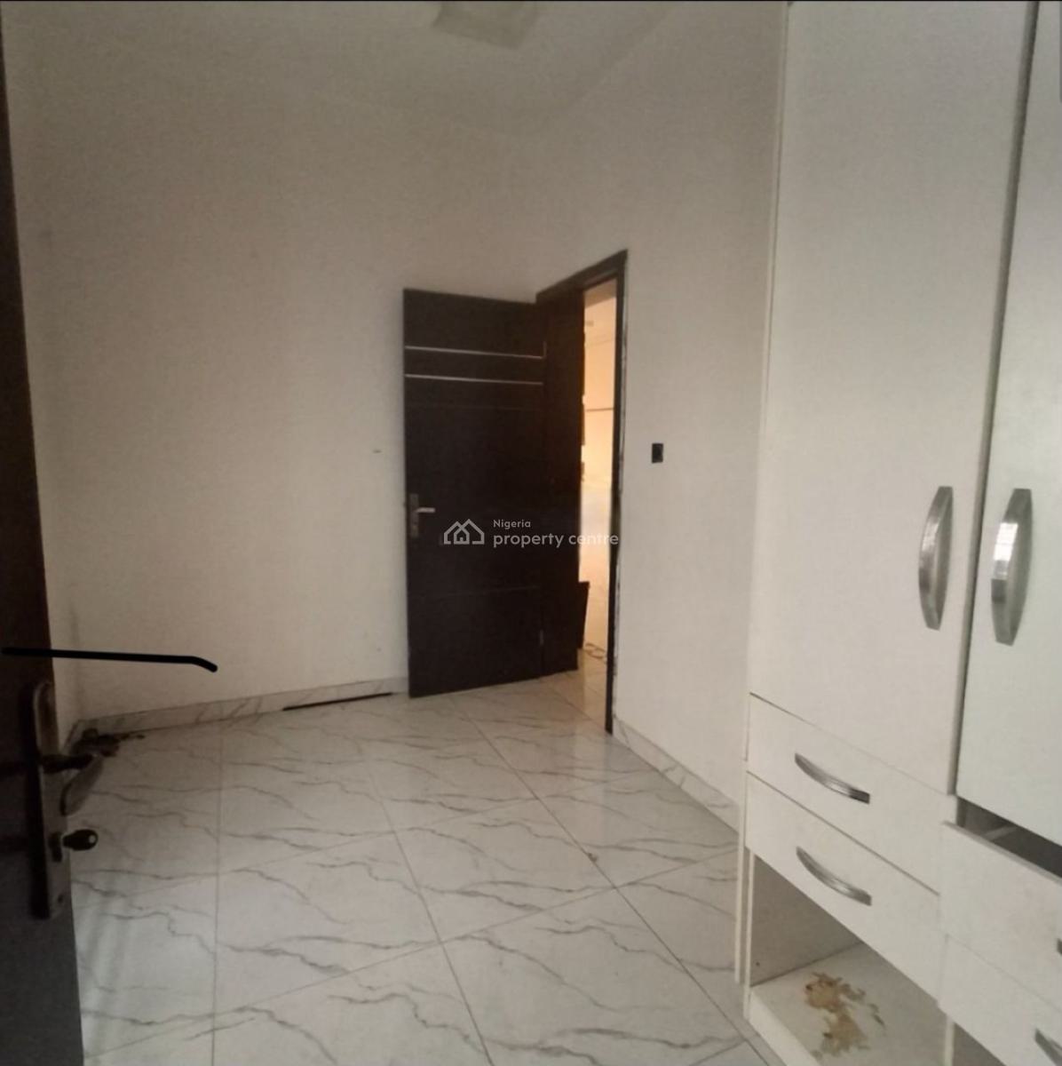 4 Bedroom Semi Detached Duplex, Osapa, Lekki, Lagos, Semi-detached Duplex for Rent