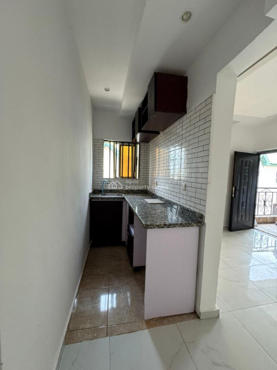 Cozy Mini Flat, Sangotedo, Ajah, Lagos, Mini Flat (room and Parlour) for Rent