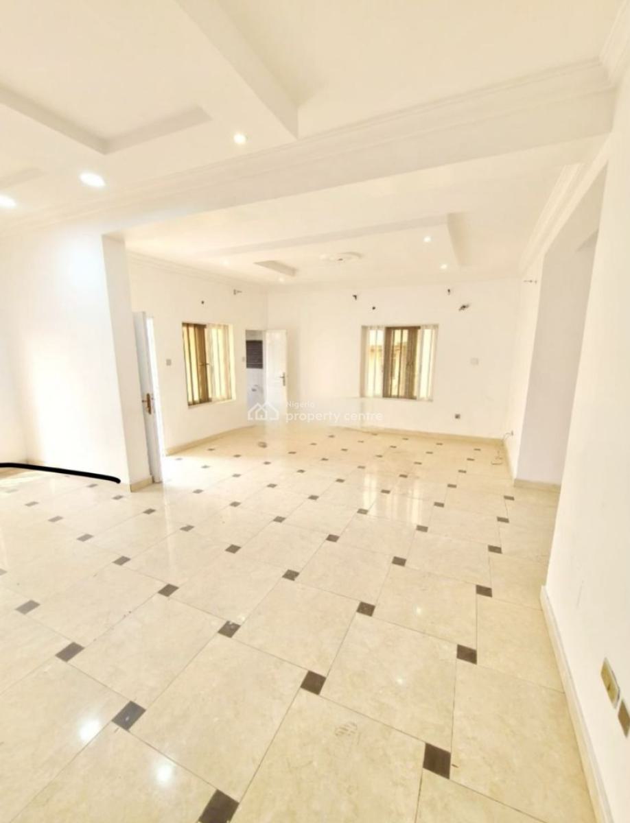 Newly Renovated 4 Bedroom Terrace Duplex, Osapa, Lekki, Lagos, Terraced Duplex for Rent
