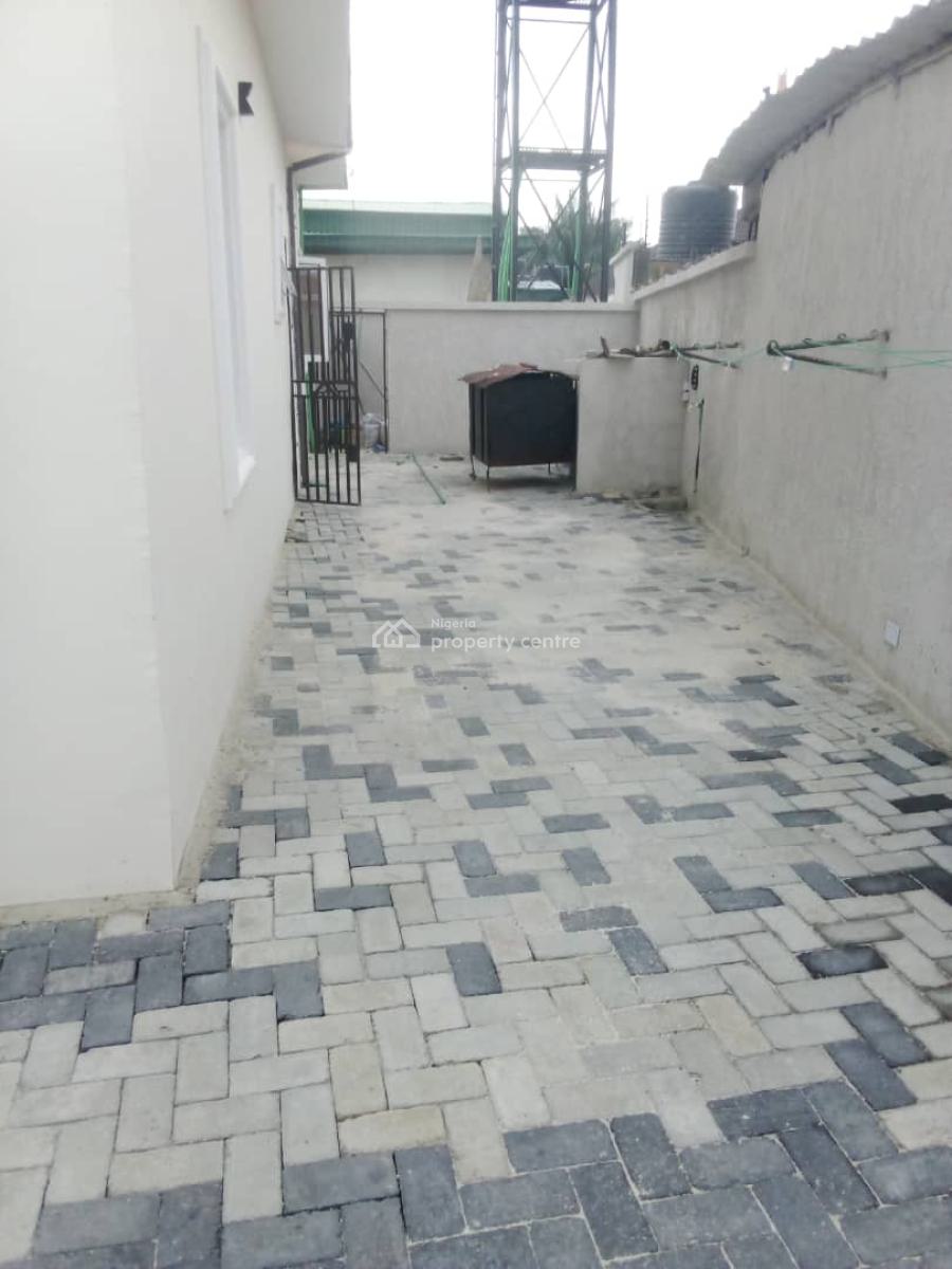 Sharp 3 Bedroom Flat Apartment 2 Tenant, Sangotedo, Ajah, Lagos, Flat / Apartment for Rent