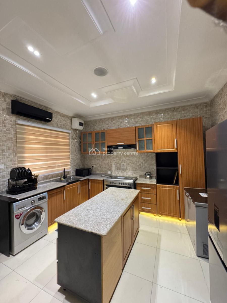 Exquisite 4-bedroom Duplex,self Compound, Bera Estate Chevron, Lekki, Lagos, Detached Duplex Short Let