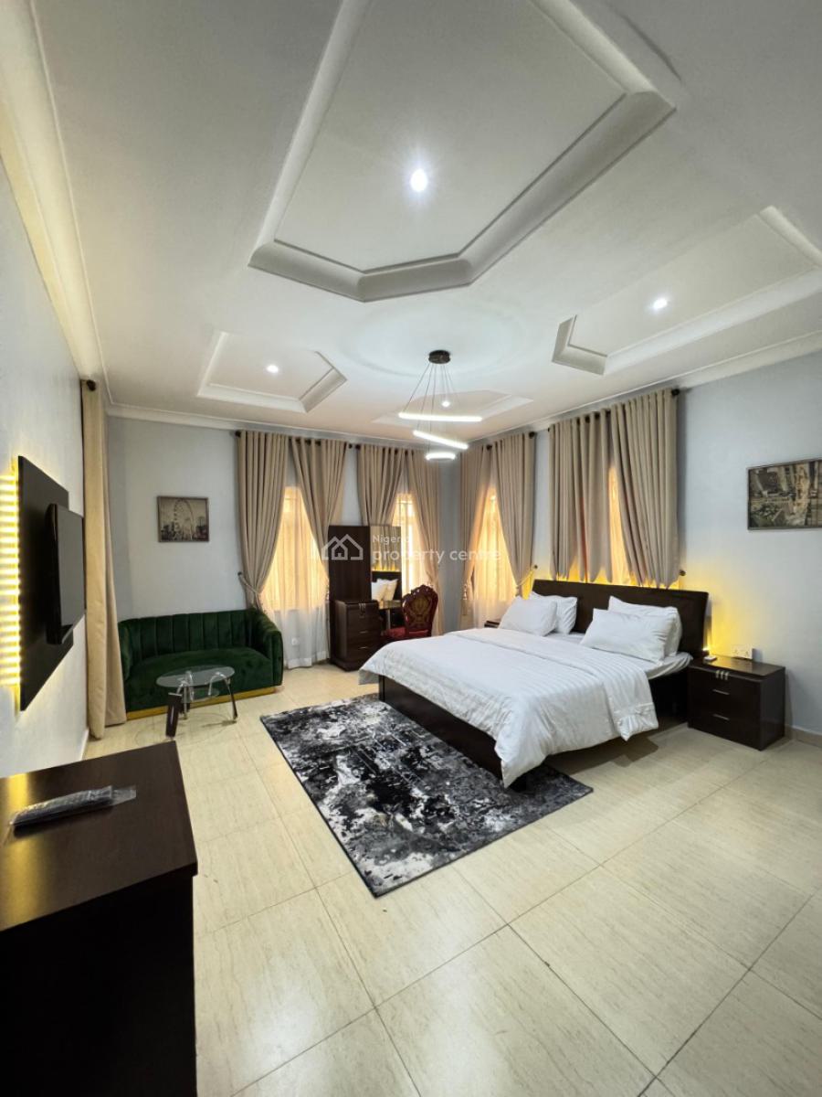 Exquisite 4-bedroom Duplex,self Compound, Bera Estate Chevron, Lekki, Lagos, Detached Duplex Short Let