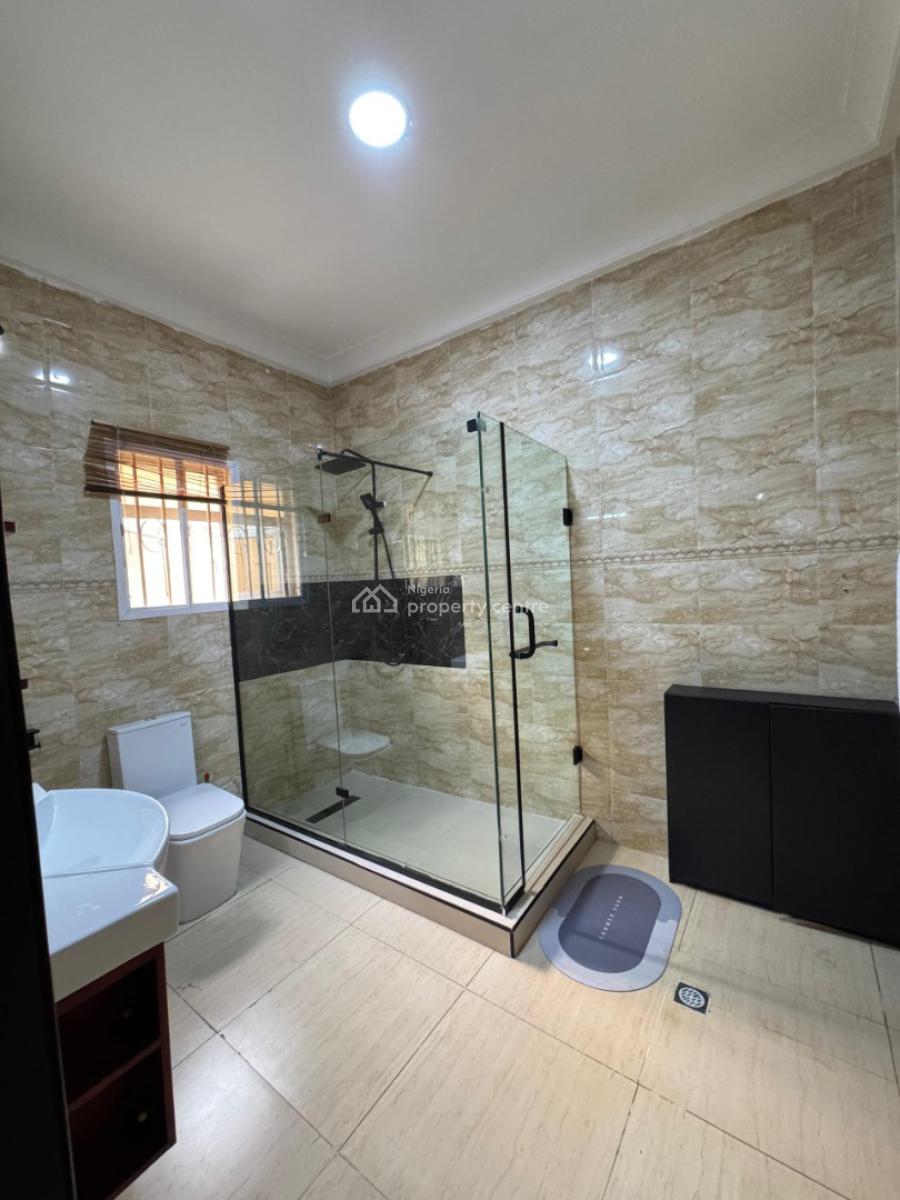 Exquisite 4-bedroom Duplex,self Compound, Bera Estate Chevron, Lekki, Lagos, Detached Duplex Short Let