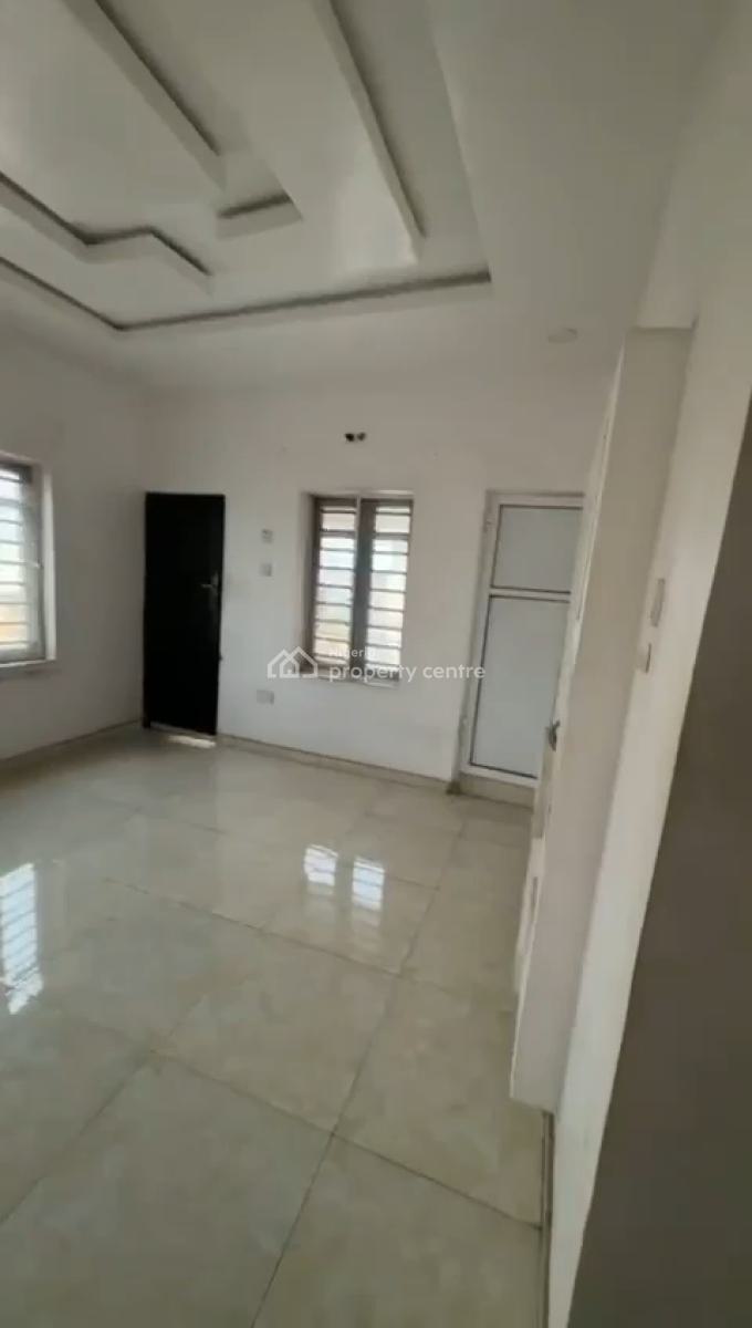 a Newly Built, Spacious, and Standard 2-bedroom Flat, Fadeyi, Yaba, Lagos, Flat / Apartment for Rent