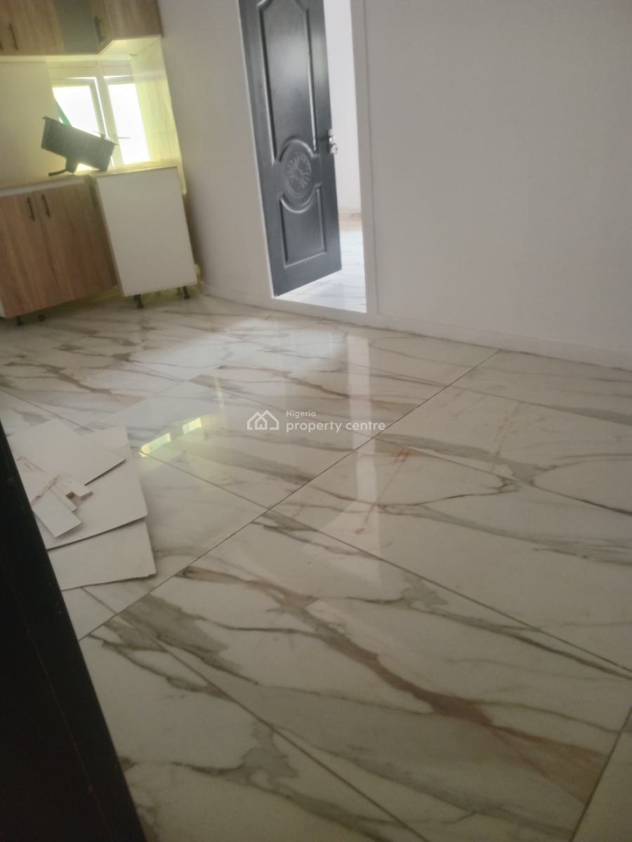 a Luxurious Standard Miniflat with 24hours Light, Chevron Drive Paradise 3 Estate, Lekki, Lagos, Mini Flat (room and Parlour) for Rent